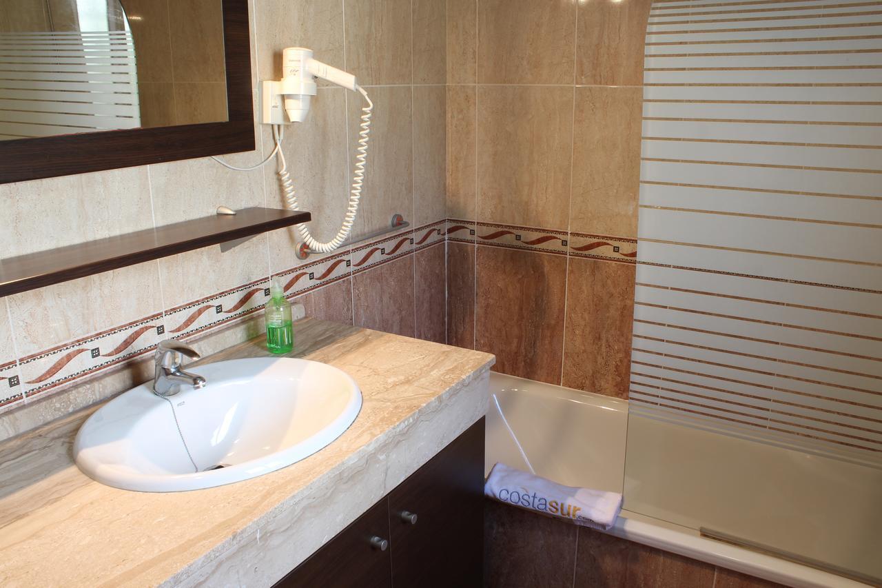 チクラナ・デ・ラ・フロンテーラ Chalet Marisma Con Piscina Privadaヴィラ エクステリア 写真