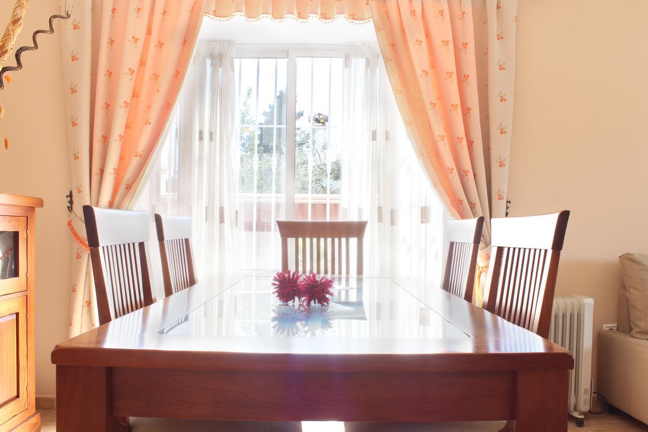 チクラナ・デ・ラ・フロンテーラ Chalet Marisma Con Piscina Privadaヴィラ エクステリア 写真
